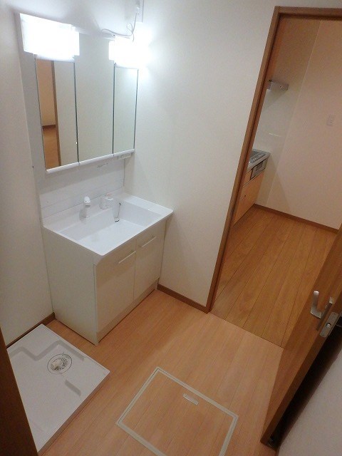 写真は同型タイプ Wウィステリア博多 その他6