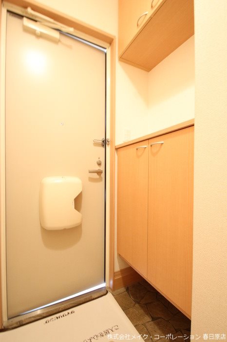 グレイス若久A棟 玄関