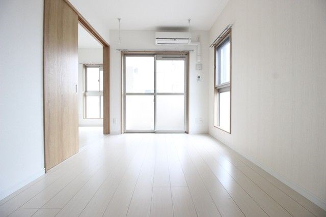 シュルーク大濠公園 リビング