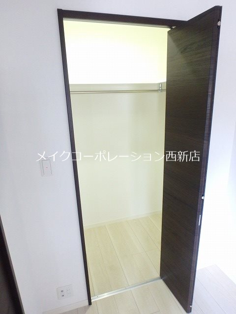 KL TOJIN WEST  その他4