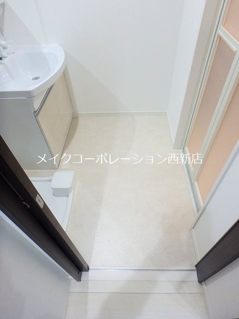 KL TOJIN WEST  その他10