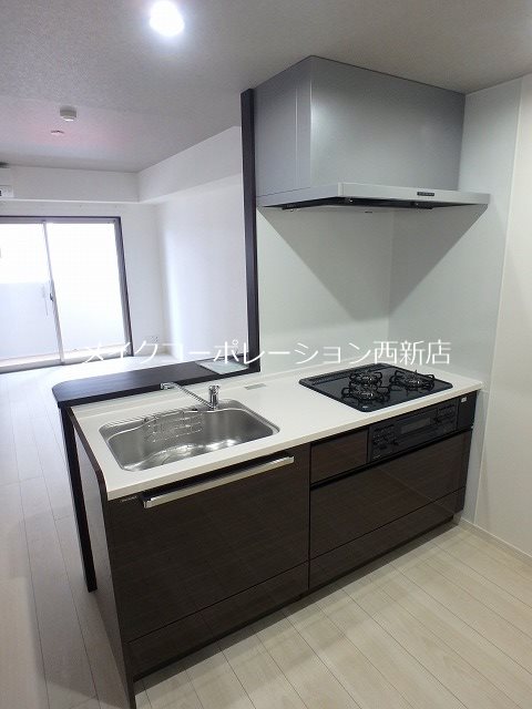 KL TOJIN WEST  キッチン