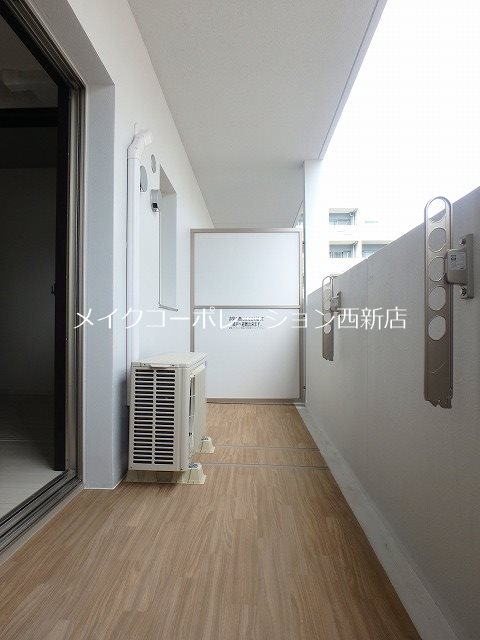 KL TOJIN WEST  ベランダ