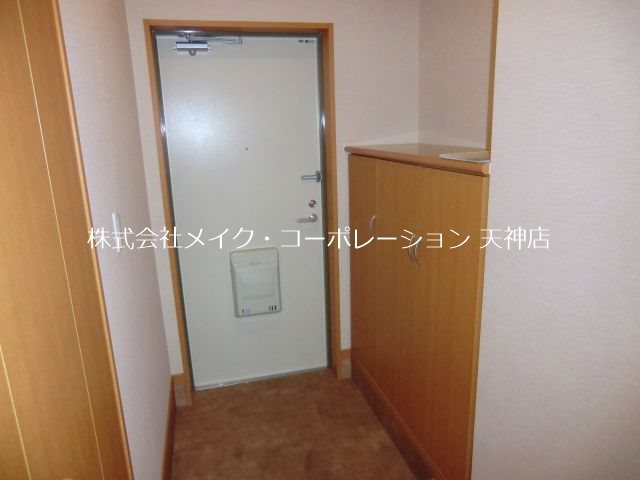 ビエンナーレ高取 玄関