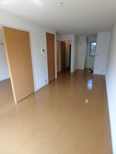 ブライトン麦野A棟 リビング