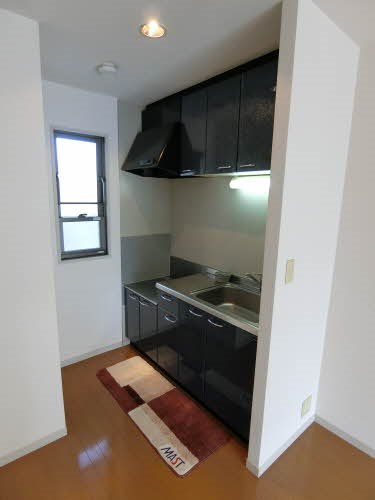 ブライトン麦野A棟 キッチン