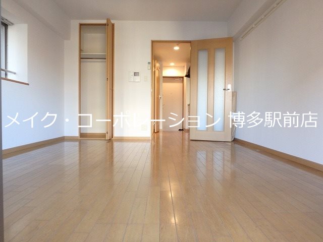 ピュアドーム博多21 リビング