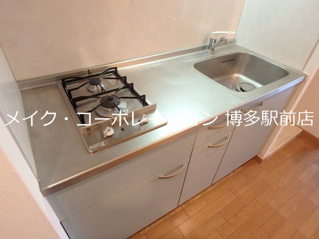 ピュアドーム博多21 キッチン