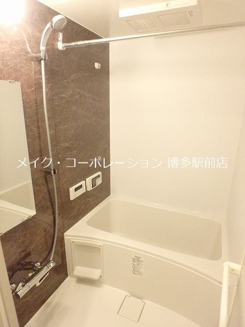 ソレイユルヴァン博多駅南 風呂画像