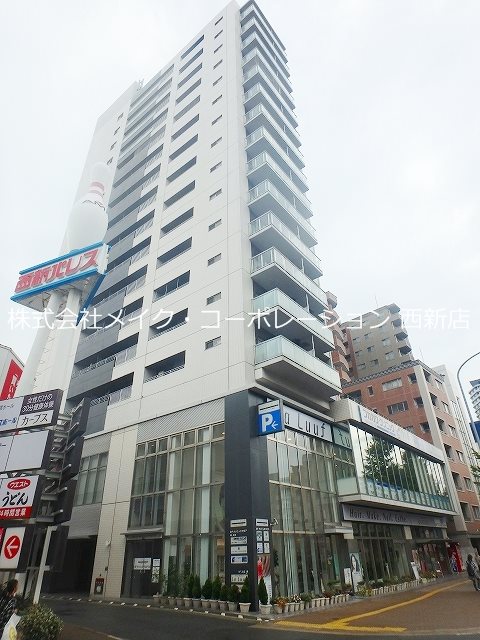 ラクレイス西新 外観