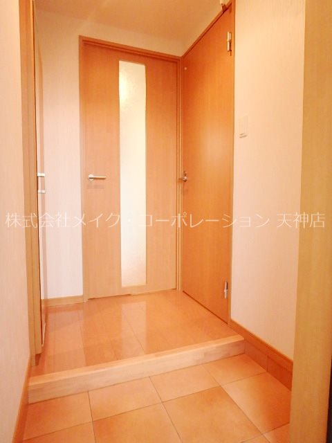 ウイング赤坂 玄関