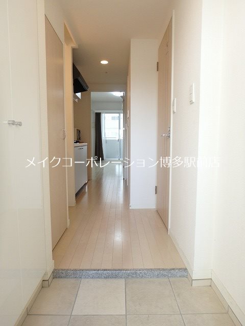 ピュアドームエクサイト博多 玄関