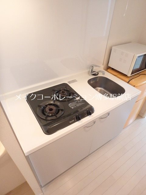 ピュアドームエクサイト博多 キッチン