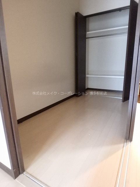 ベッドルーム グランフォーレラグゼ博多 ベッドルーム