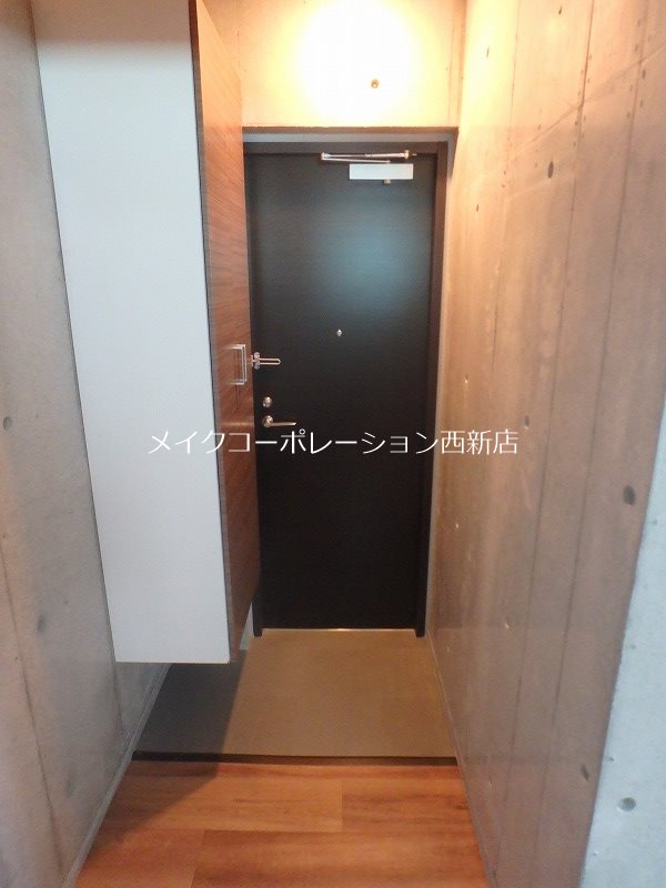 ガレット藤崎南  玄関