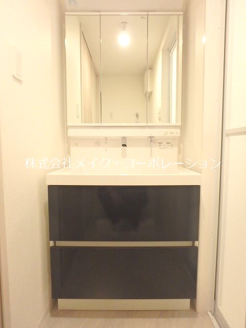 洗面所 エトルシャンス花町Ⅱ~光ネット無料~ その他2