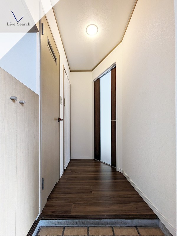 スプリーム高宮 玄関