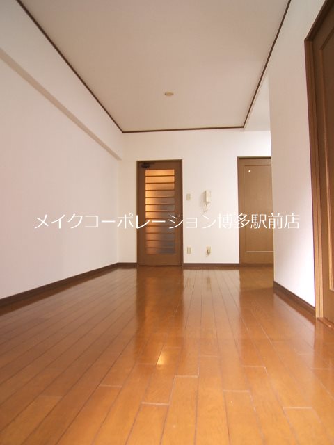 ※入居中の為別部屋写真使用現状優先 ヴェルジュ薬院 リビング