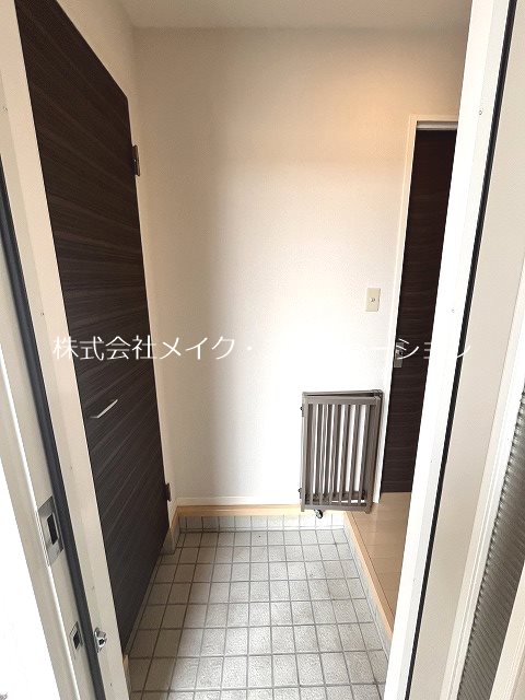 玄関 ディアコートⅡ棟 玄関