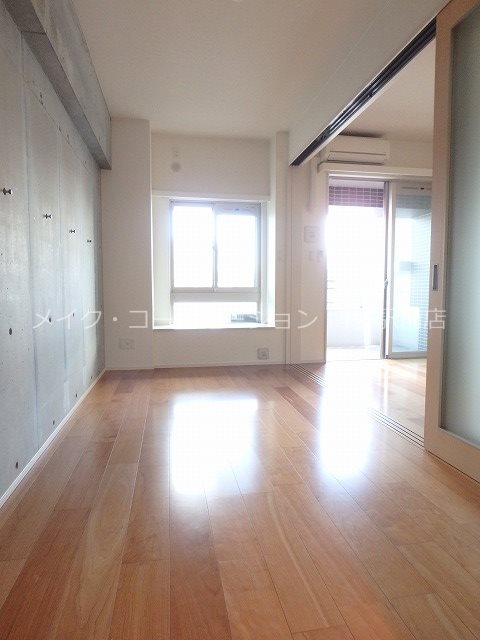 コンプレートSEKIJOU ベッドルーム