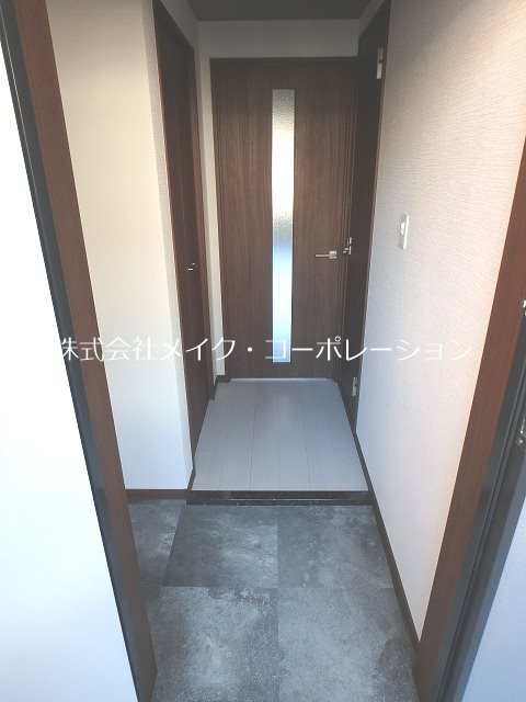 ライブラ西新 玄関