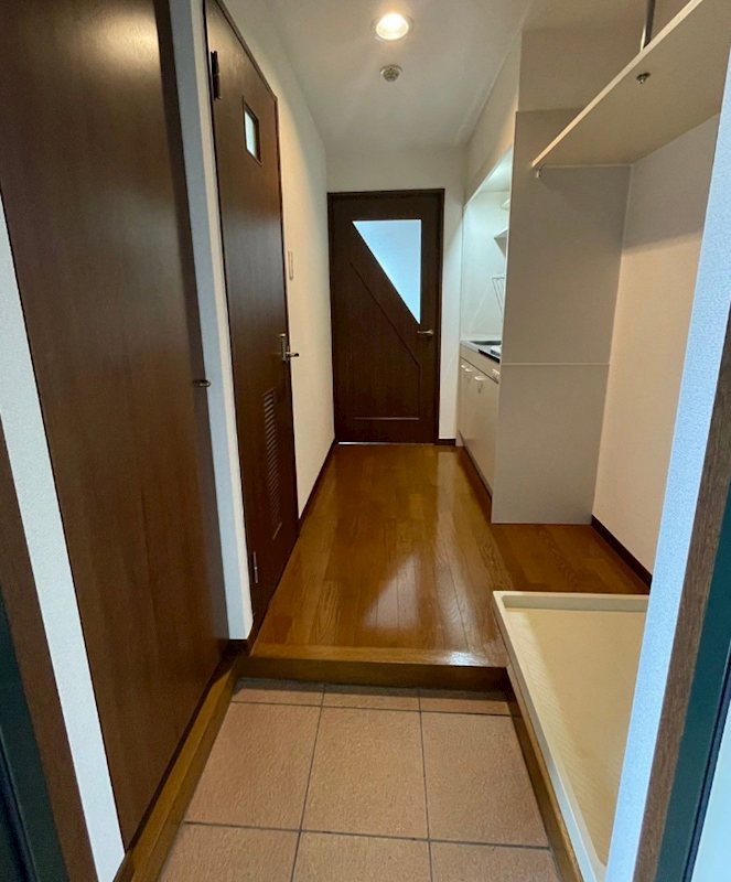 セルブ春日原 玄関