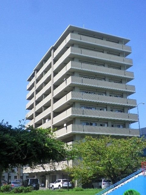 ベルメゾン西公園テラス 外観