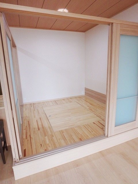 ※同物件別部屋引用です。 エステート・モア・天神マリーナ ベッドルーム