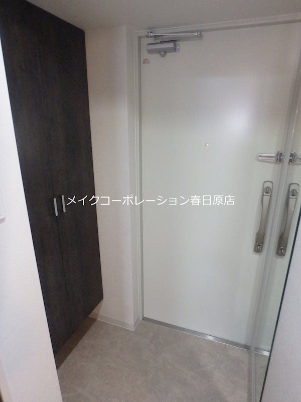 写真は同型タイプ フィーノ南福岡 玄関