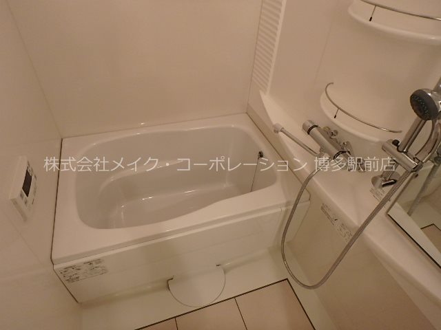 エンクレスト博多駅東 風呂画像