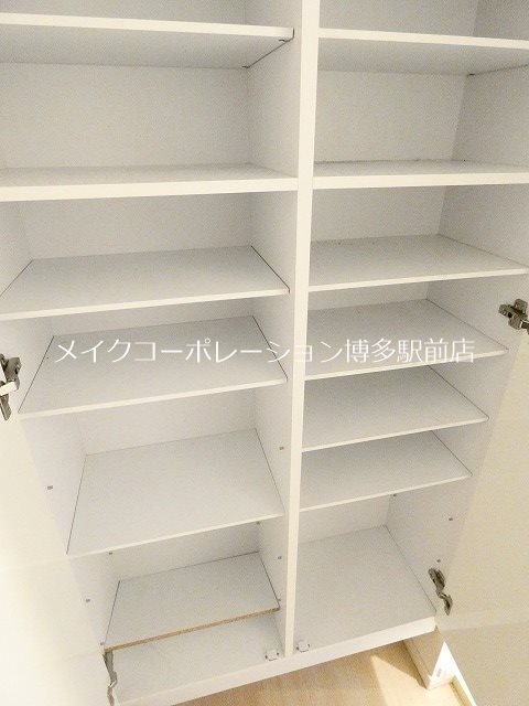 ステラモカ 玄関
