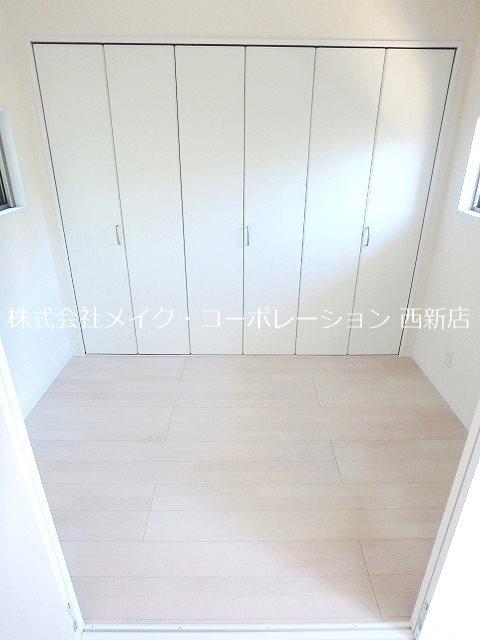 シャローム【オール電化】 ベッドルーム