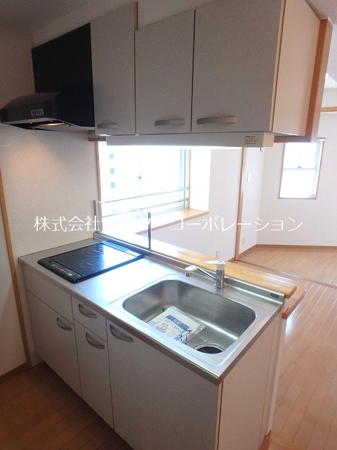 オリンピア西新【オール電化】 キッチン