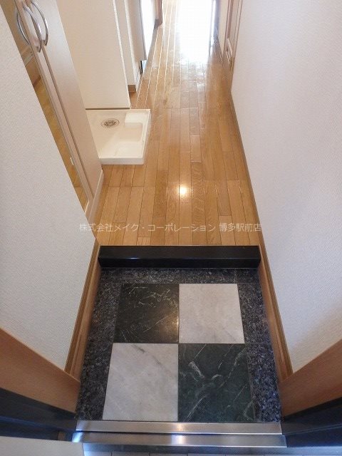 第21川崎ビル 玄関