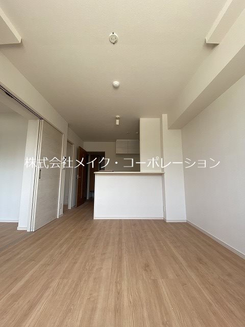 アルファーレ賀茂 リビング