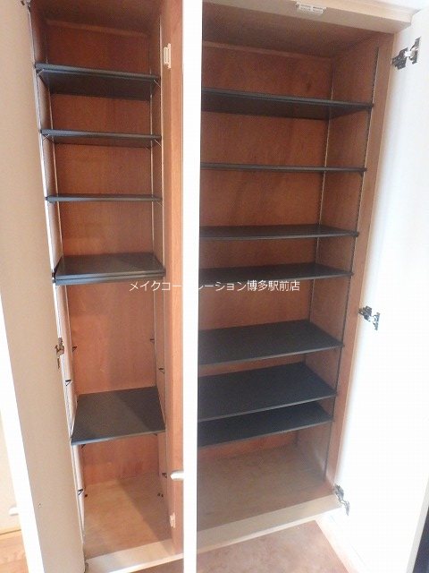 玄関 ボヌール博多 玄関