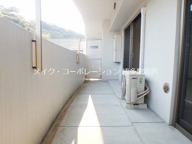 ナウヴィレッジ港 ベランダ