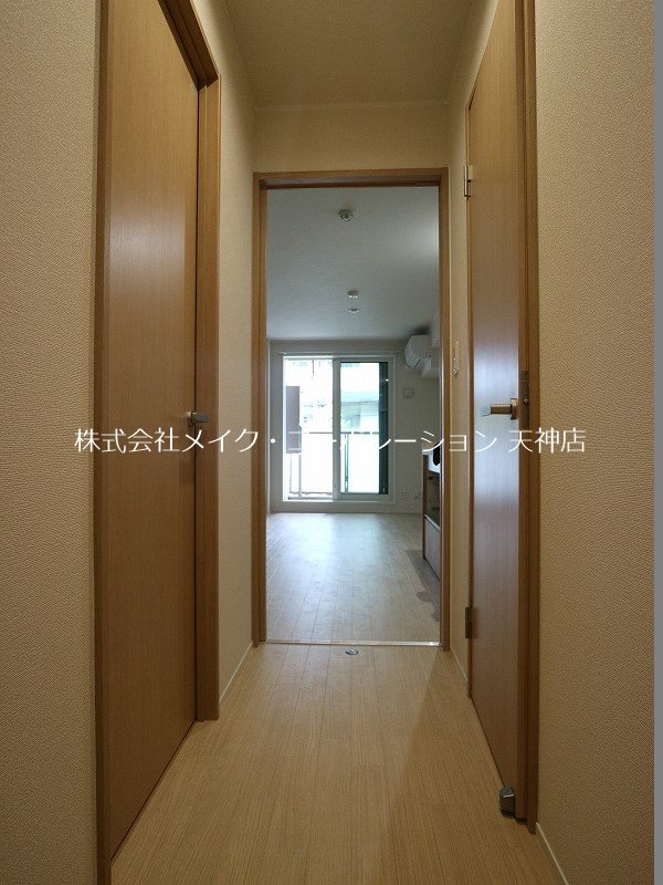 プリンシズコート渡辺通 玄関