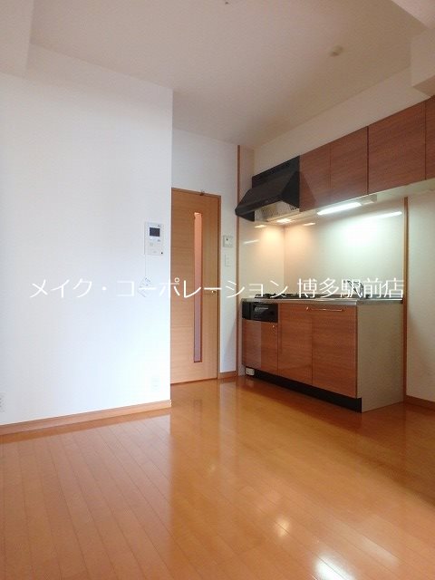 リビング サンネストピア箱崎駅前 リビング