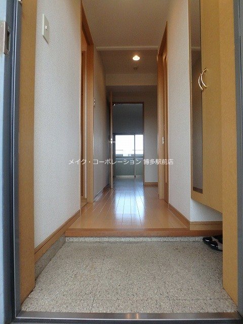 ピュアドームサンミッシェル博多 玄関