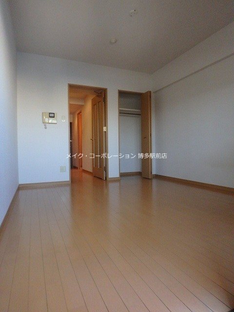 ピュアドームサンミッシェル博多 ベッドルーム