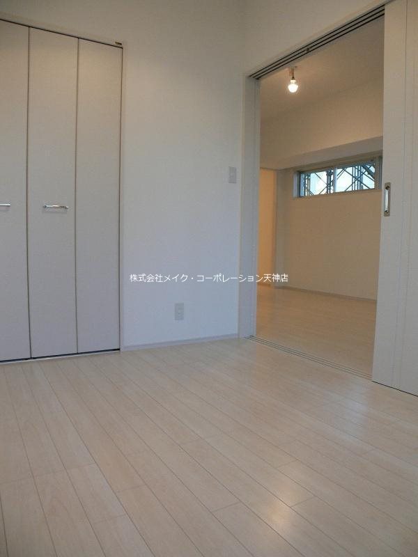 リフェスタ渡辺通 ベッドルーム