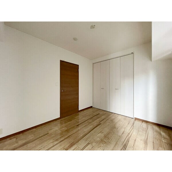 イーグル薬院参番館 その他