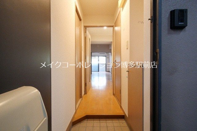 シャルム薬院 玄関