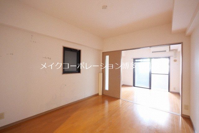 シャルム薬院 リビング