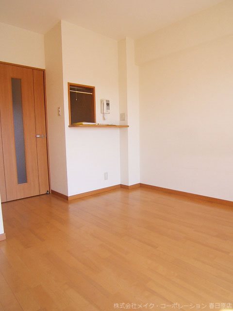 写真は同型タイプ ルピナス銀天町 リビング