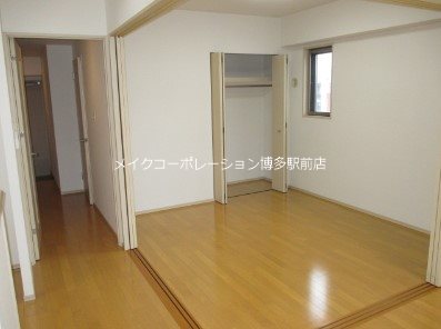 ベッドルーム グランパーク天神 ベッドルーム