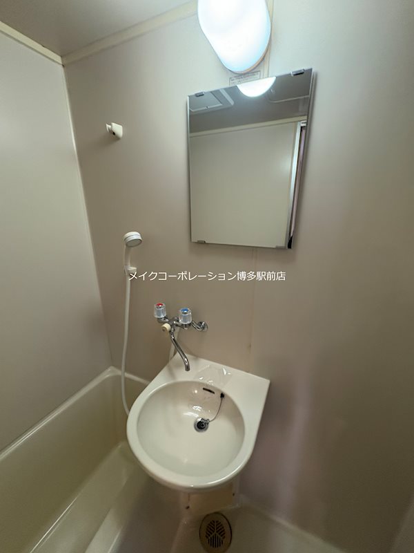 洗面所 アバンセ箱崎 その他6