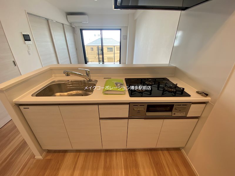 Hakata Station South キッチン