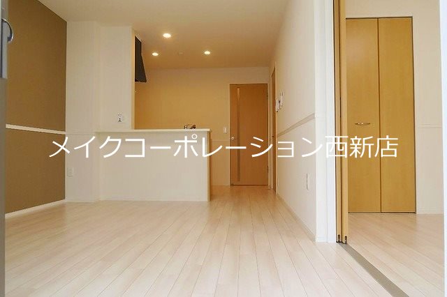 サンライズ小田部 リビング